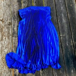 Purchased at anthropology elastic waist bright blue silky skirt